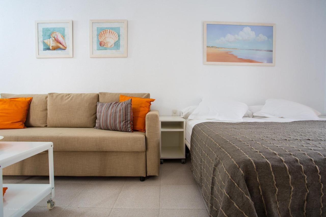 Apartamentos Los Cantaros El Puerto de Santa Maria Exterior photo